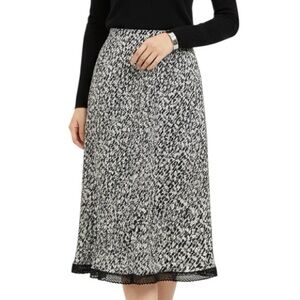 Studio M Circular Patterned Skirt